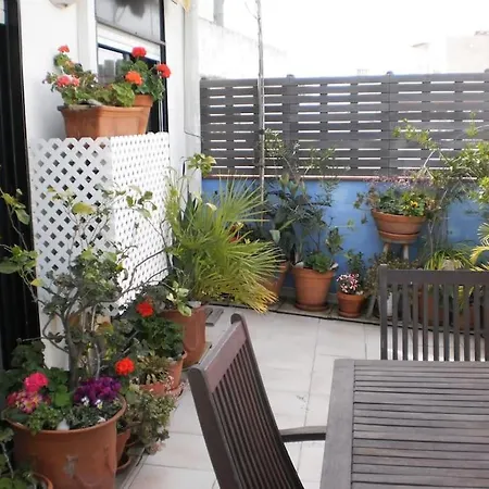 Cosy Penthouse In Pretty Town Of Apartman Sitges